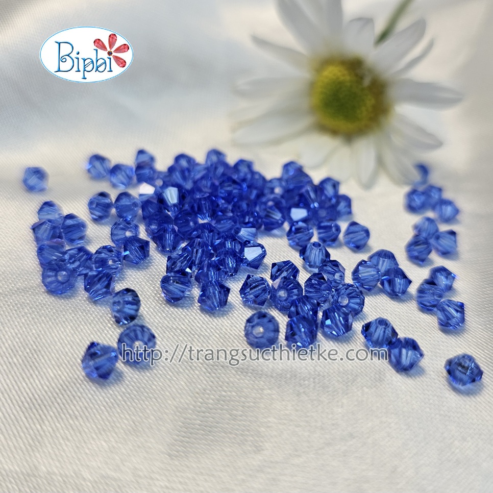Pha lê Tiệp 4mm màu xanh biển (sapphire)