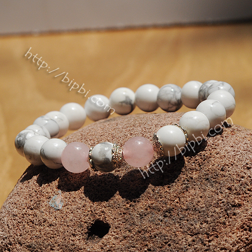 VTD 746 - Vòng tay đá howlite trắng nhỏ xinh