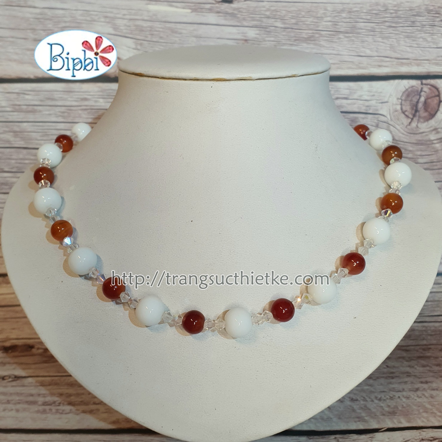 VCD 131 - Vòng đá phối pha lê