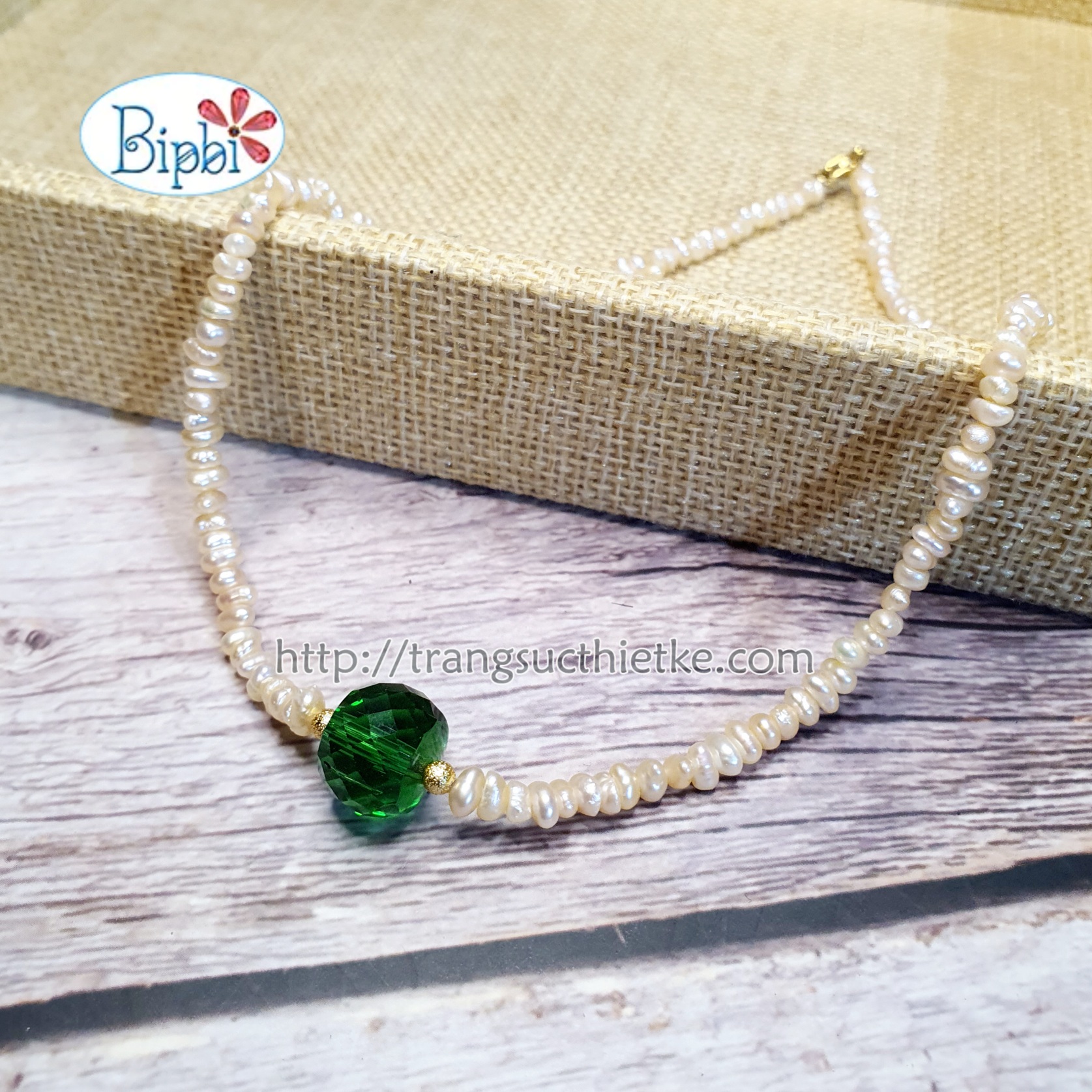 Vòng cổ ngọc trai dị mix pha lê