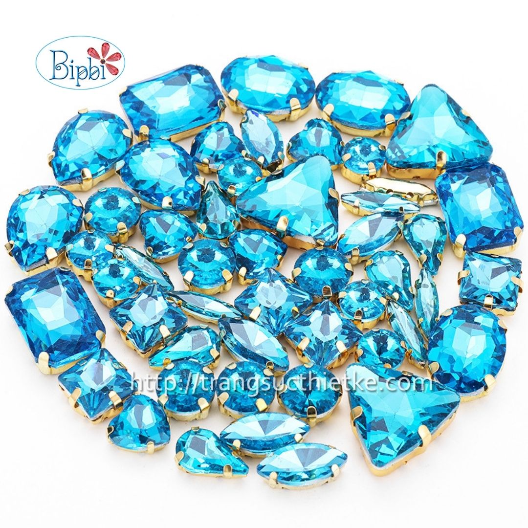 Đá có đế đính kết màu xanh dương trong