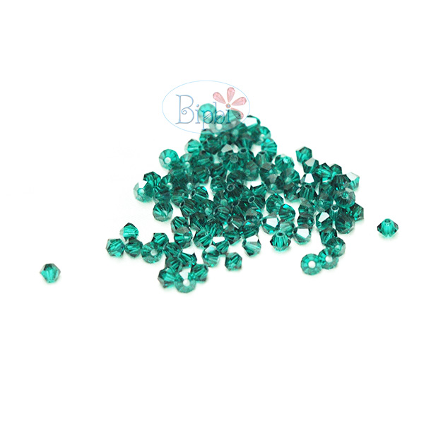 Pha lê Tiệp màu xanh ngọc bích (emerald)