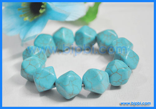 VTD 245 - Vòng tay đá turquoise giác cạnh