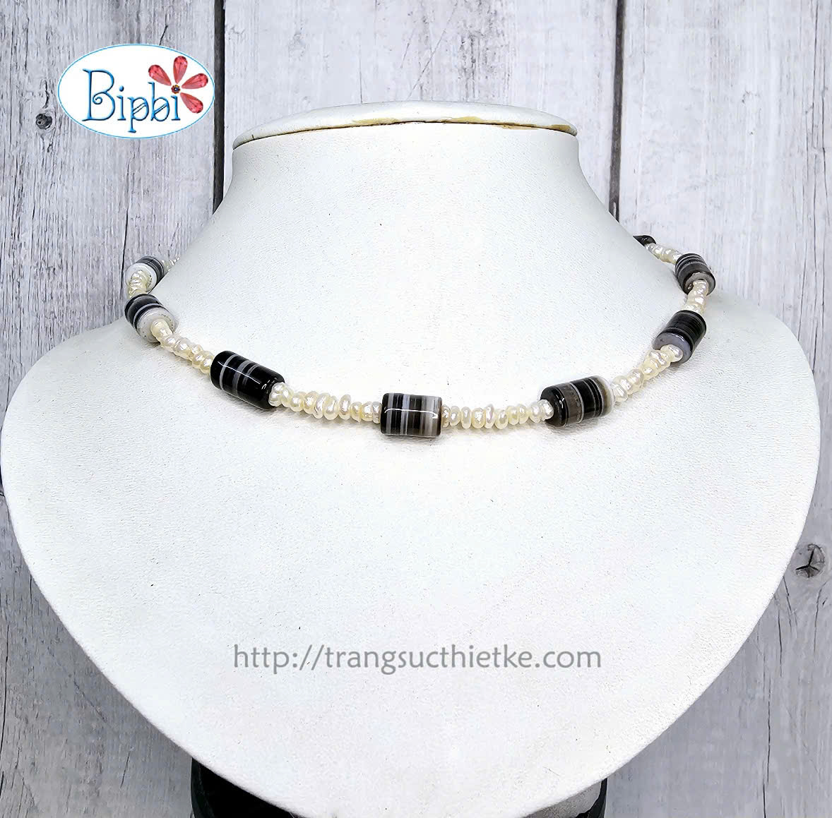 Vòng cổ ngọc trai mix mã não