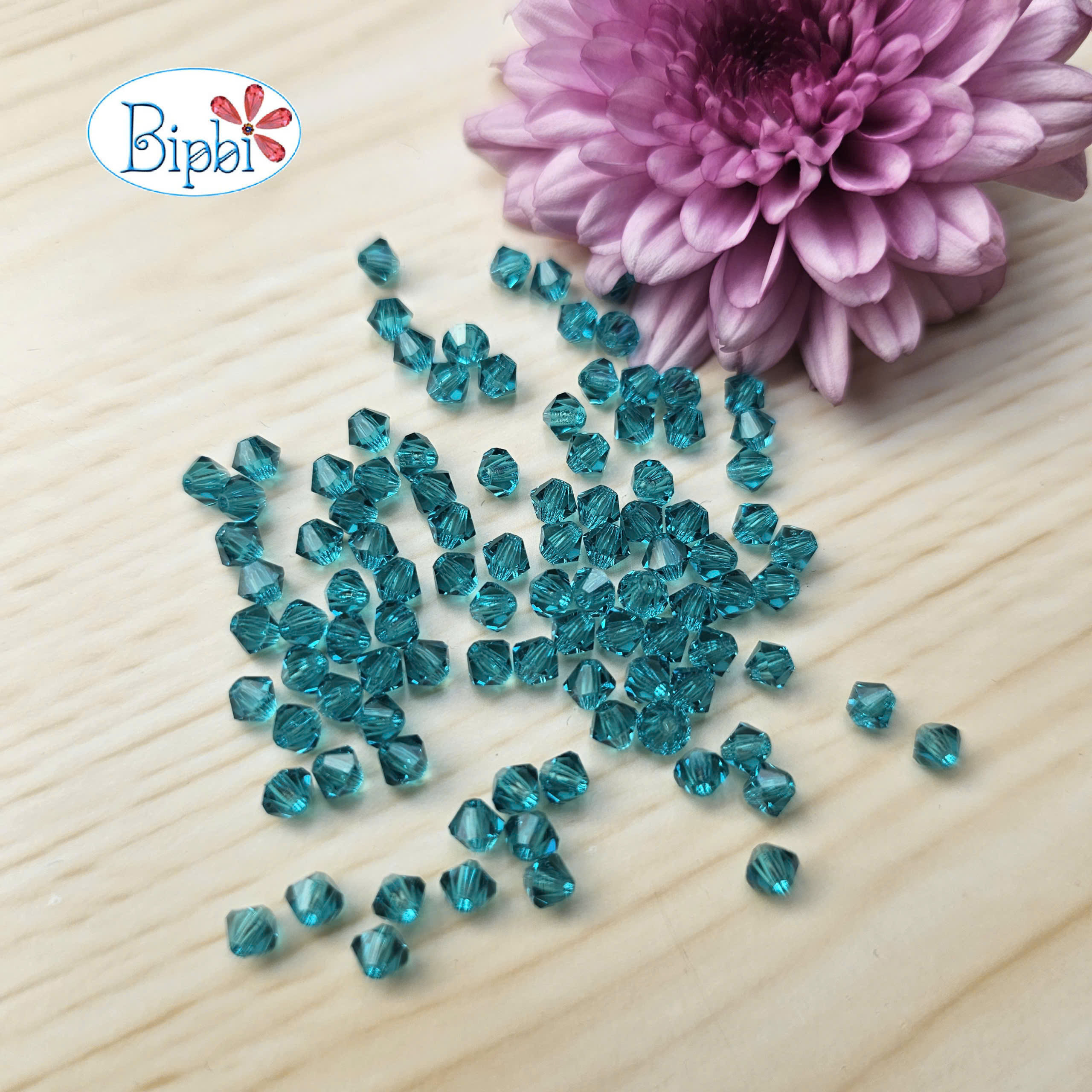 Pha lê Preciosa 4mm màu xanh ngọc đậm (blue zircon)