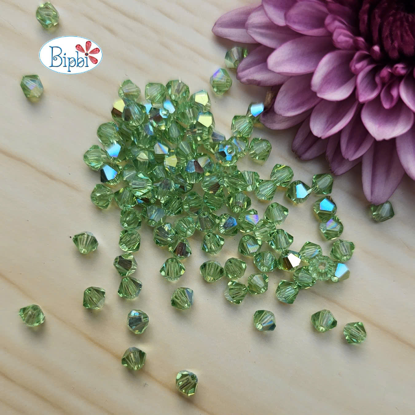 Pha lê Preciosa 4mm màu xanh lá xà cừ (peridot AB)