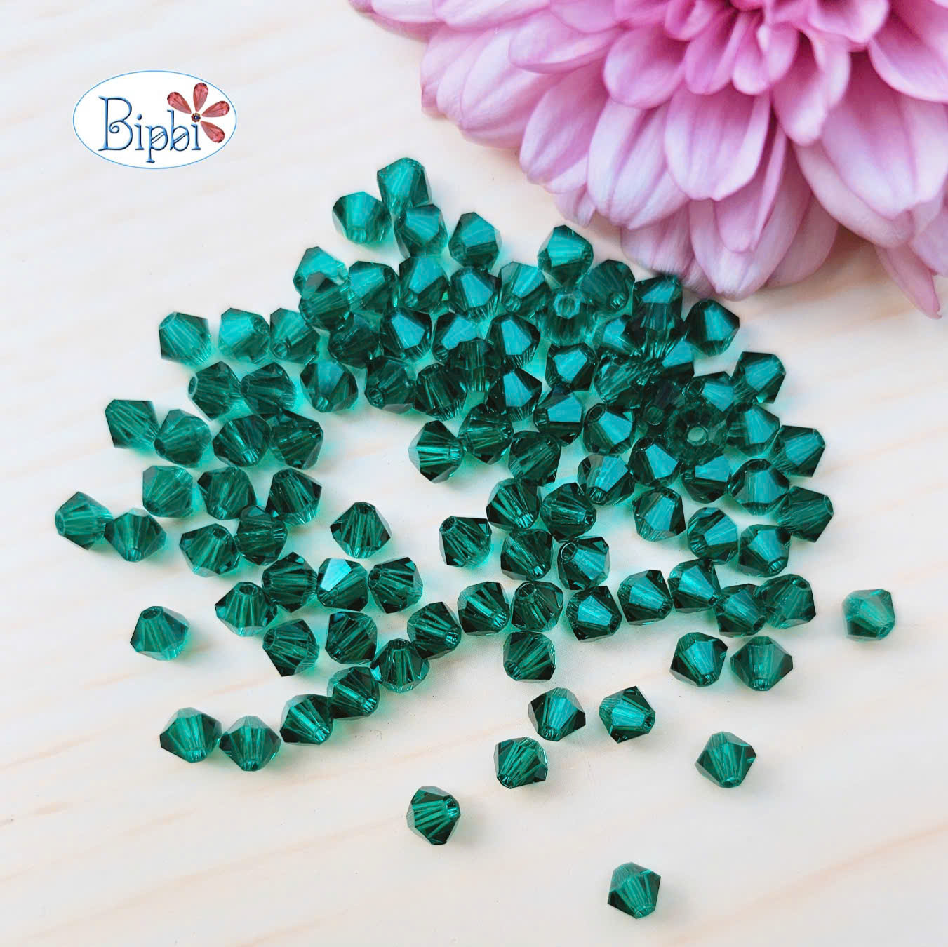 Pha lê Preciosa 4mm màu xanh ngọc bích (emerald)