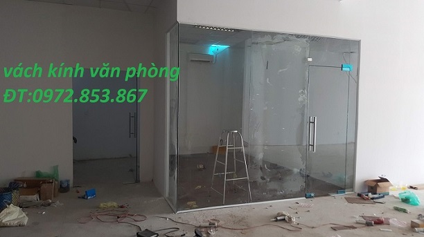 tháo vách kính văn phòng,cửa kính,vách nhôm kính quận thủ đức
