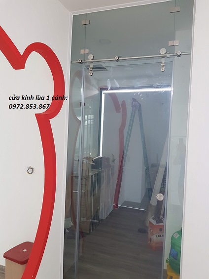 tháo vách kính văn phòng,cửa kính,vách nhôm kính quận bình thạnh