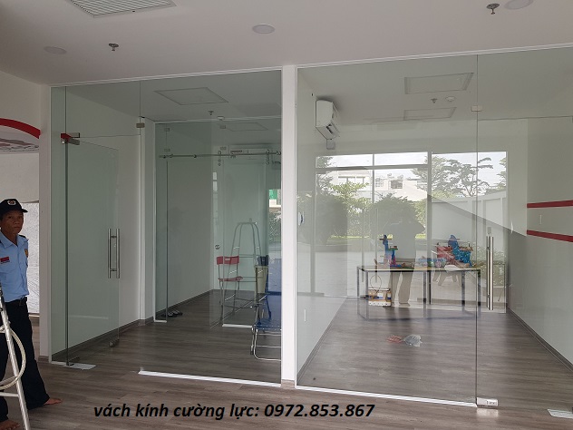 TƯ VẤN THI CÔNG CỬA KÍNH VÀ VÁCH KÍNH phú nhuận