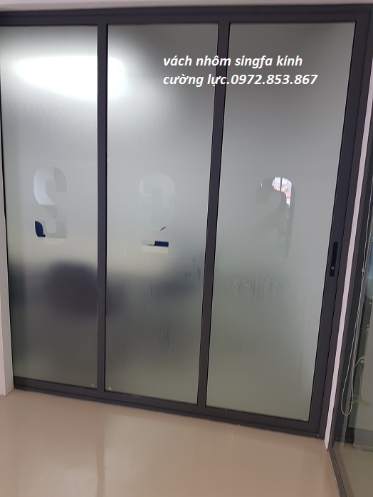 làm vách nhôm kính,cửa nhôm kính phường 7 quận 3