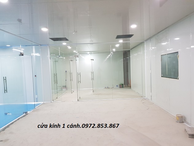địa chỉ làm cửa kính vách kính cường lực phường 10 phú nhuận