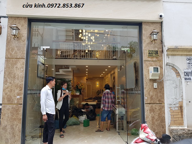 địa chỉ làm cửa kính vách kính cường lực ở phường 13 quận 3