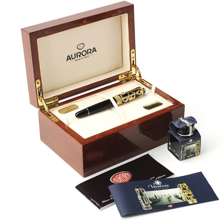 Bút Aurora Limited Edition Venezia Black Gold Plated và phụ kiện
