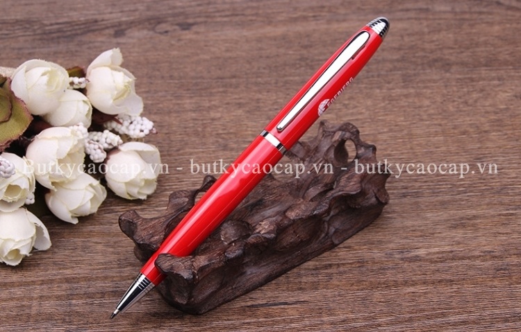 Bút kim loại đẹp giá rẻ 107B màu đỏ