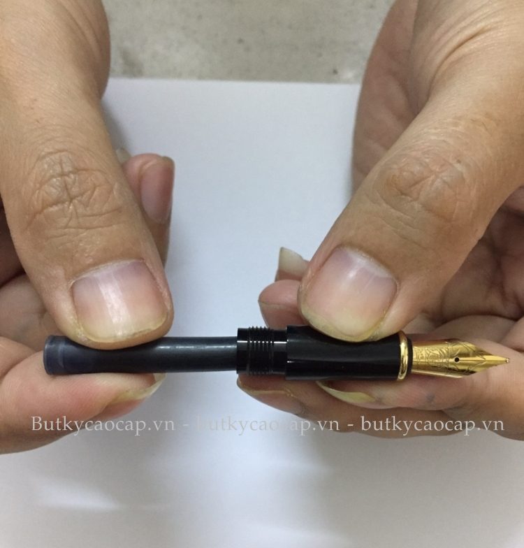 Sử dụng bút máy đúng cách 9