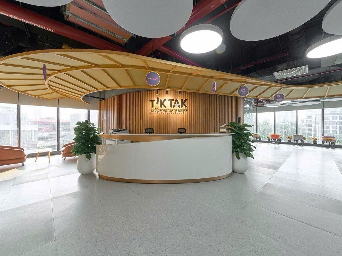 Tiktak CoWorking Space khai trương văn phòng mới tại Lancaster Luminaire