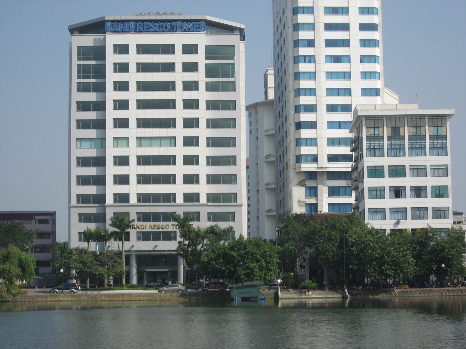Handi Resco Building