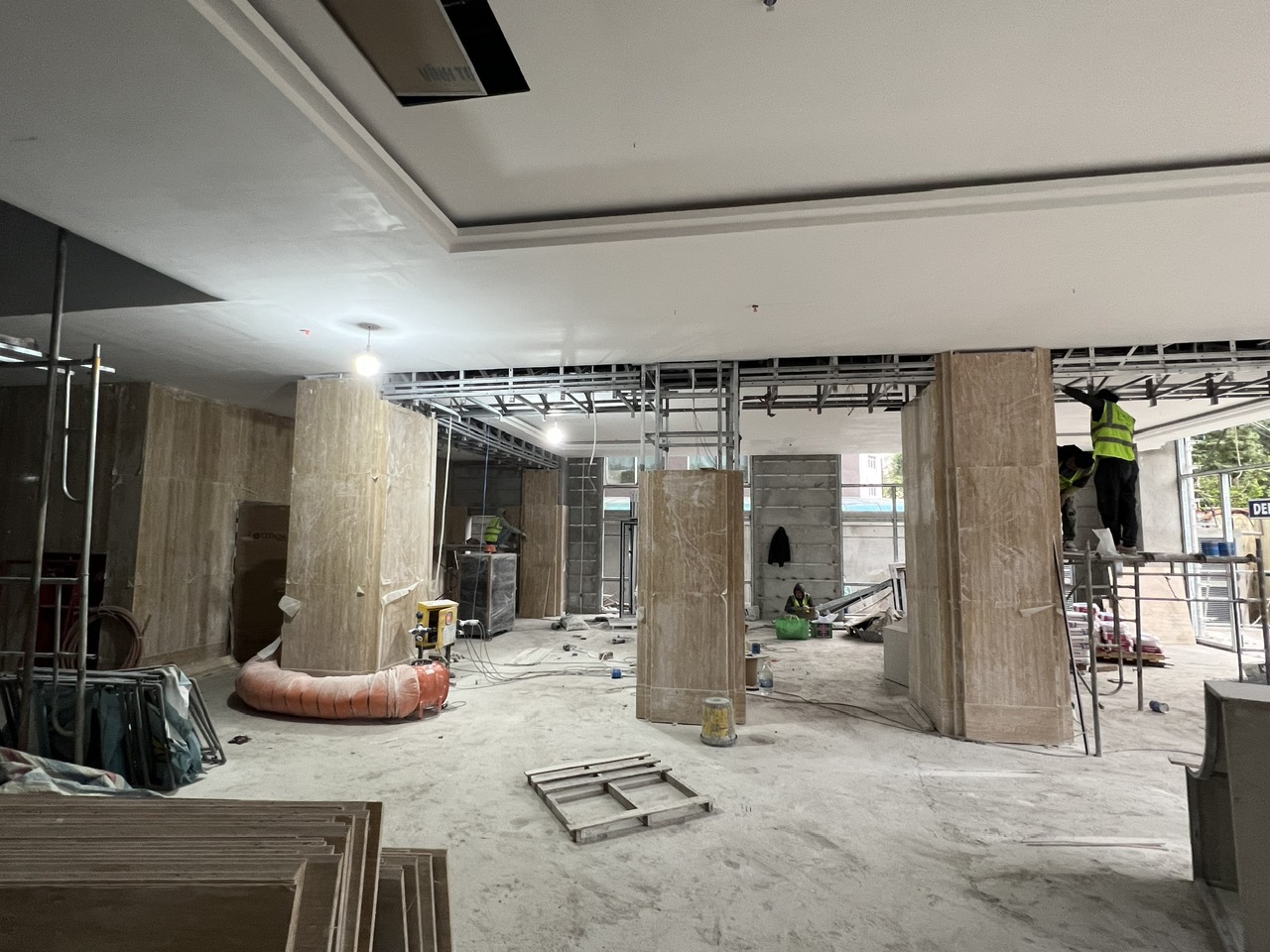 Thaisquare Caliria
