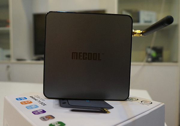 Mecool BB2 Pro chip 8 nhân S912 RAM 3GB cực mạnh không có đối thủ