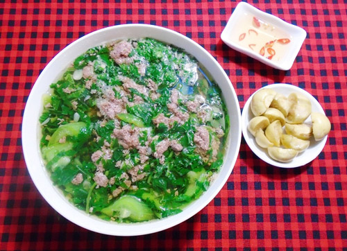 canh cua mồng tơi