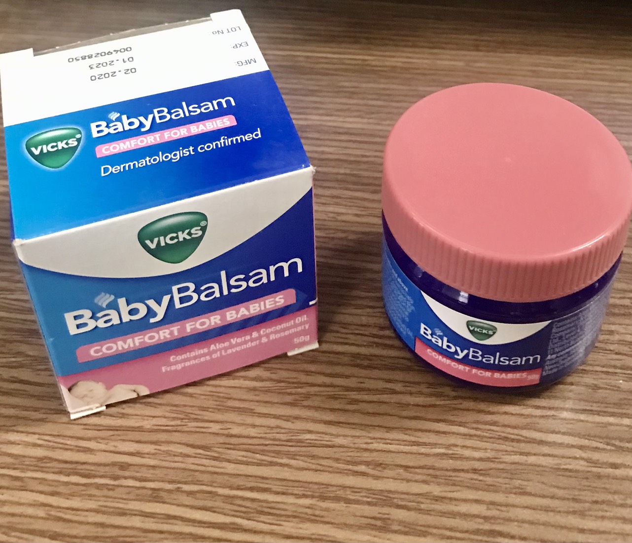 Kem bôi giữ ấm ngực BabyBalsam