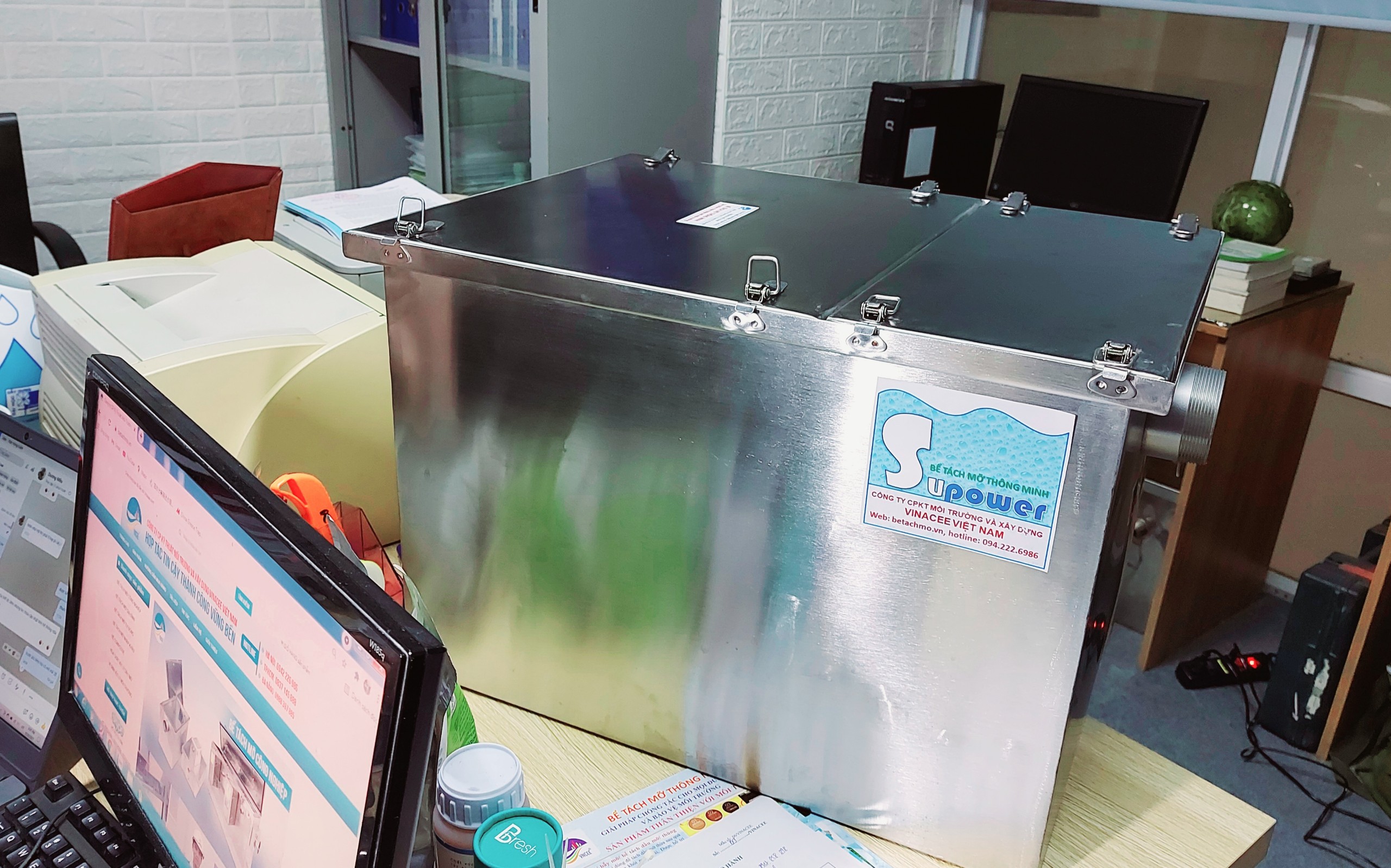 Dù cho nhà đẹp xe sang, mà thiếu thiết bị này nhiều khi cũng mất ăn, mất ngủ. Hé lộ công năng của bể tách mỡ.