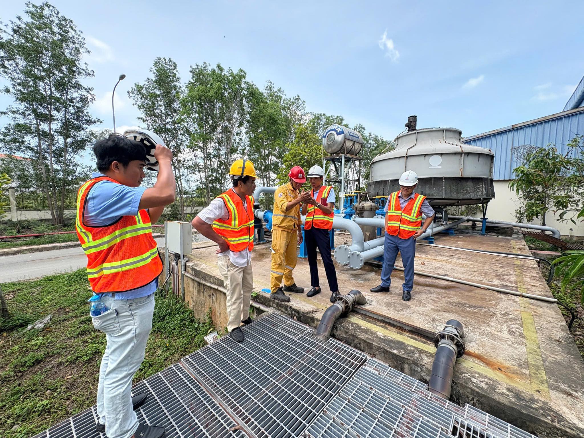 Vệ sinh ống nước không dùng hóa chất
