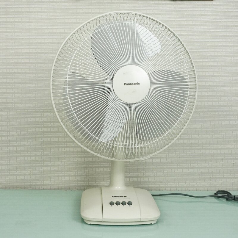 (Bảo hành 12 tháng) Quạt Bàn Panasonic F400C màu xanh/ trắng