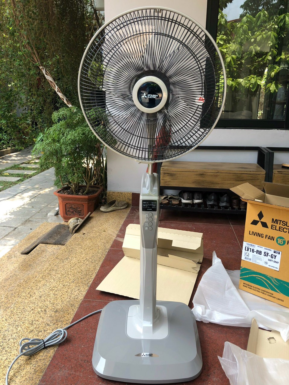 Quạt cây điều khiển MITSUBISHI LV16RA / LV16RB
