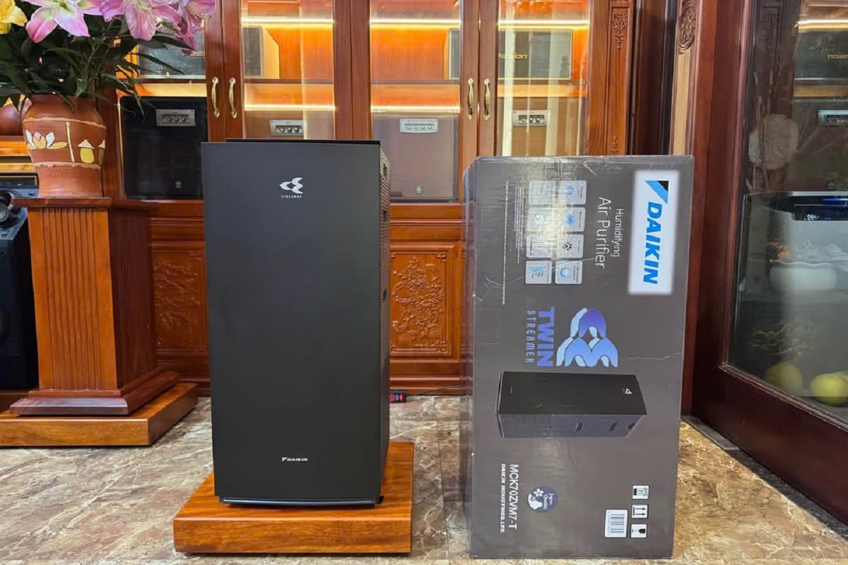 (Bảo hành 12 tháng) Máy lọc không tạo khí tạo ẩm cao cấp Daikin MCK70ZVM7-W(T) 48m²