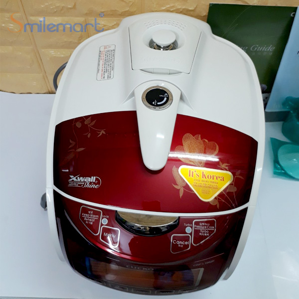 Nồi cơm áp suất điện tử Cuckoo CRP-L1052F