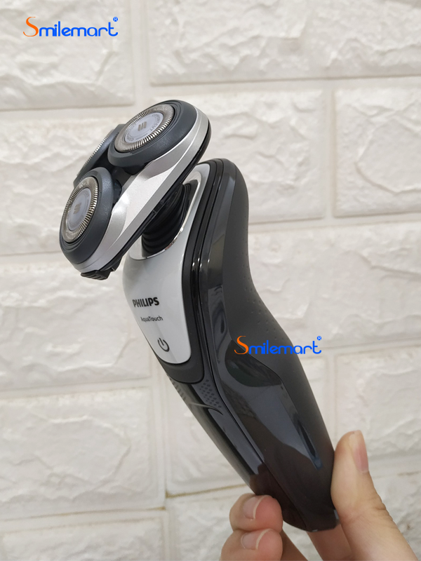 Máy cạo râu Philips khô và ướt S5083/03