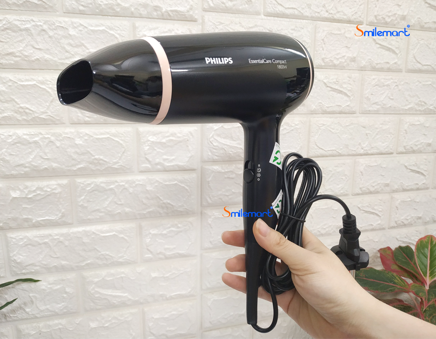 Máy sấy tóc Philips BHD004/00