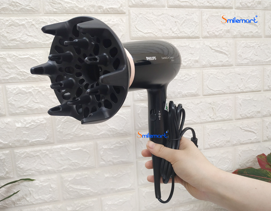 Máy sấy tóc Philips BHD004/00