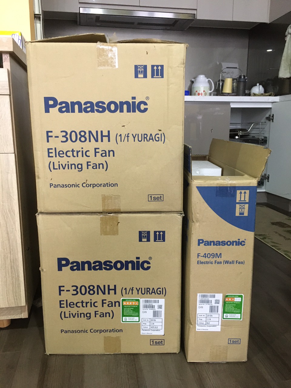 Quạt đứng Panasonic F-308NHP / F-308NHB