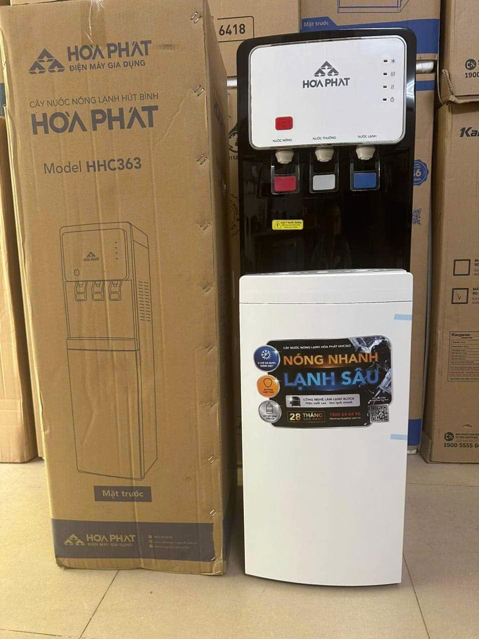 Cây nước nóng lạnh hút bình Hòa Phát HHC363 - 3 chế độ nước - Công nghệ Block - Bảo hành 28 tháng