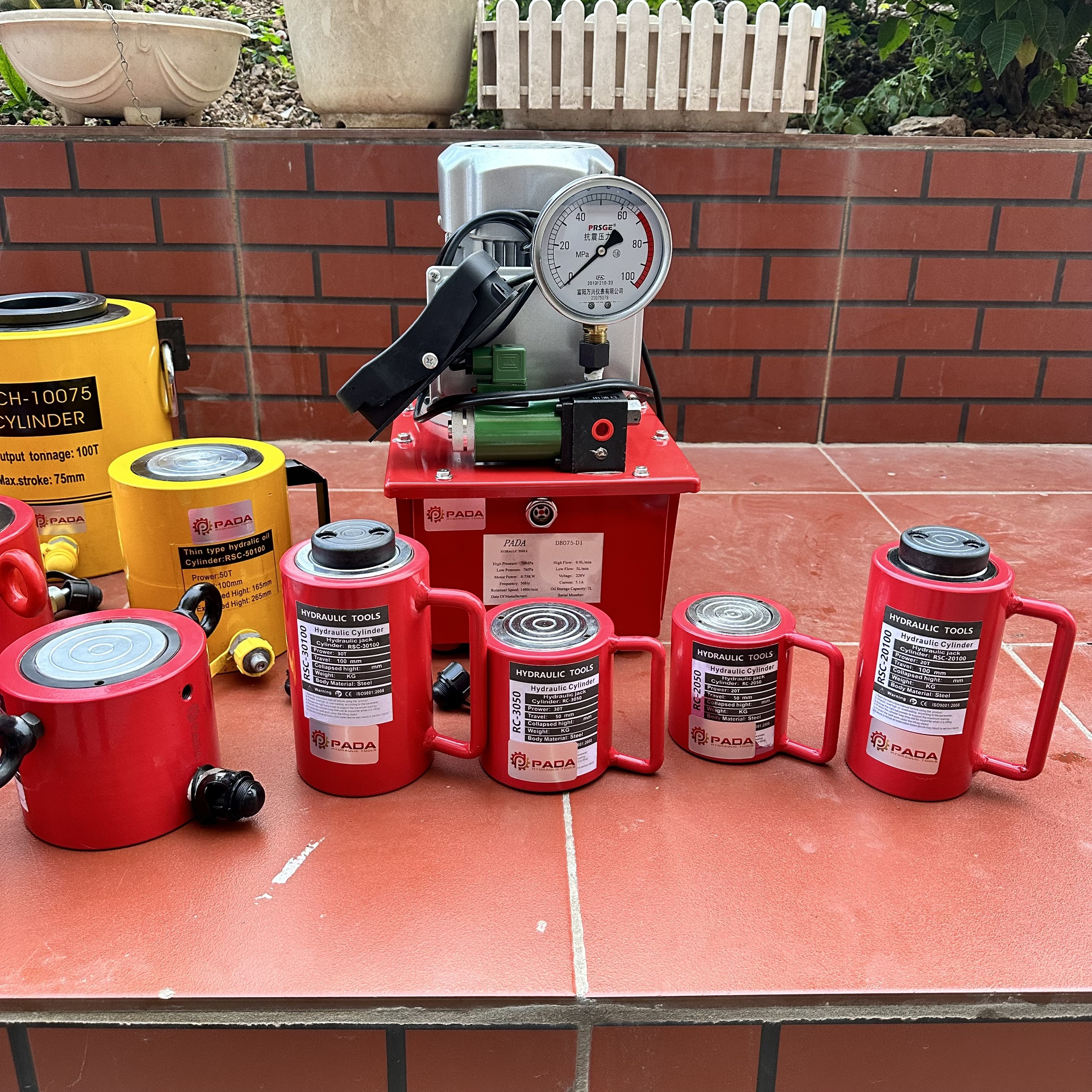 Kích Thuỷ Lực Rỗng Tâm 20-100 Tấn