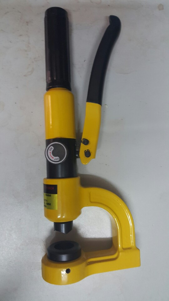 Bộ Khoét Tôn SYD25 – 4 Khuôn (16–32mm)