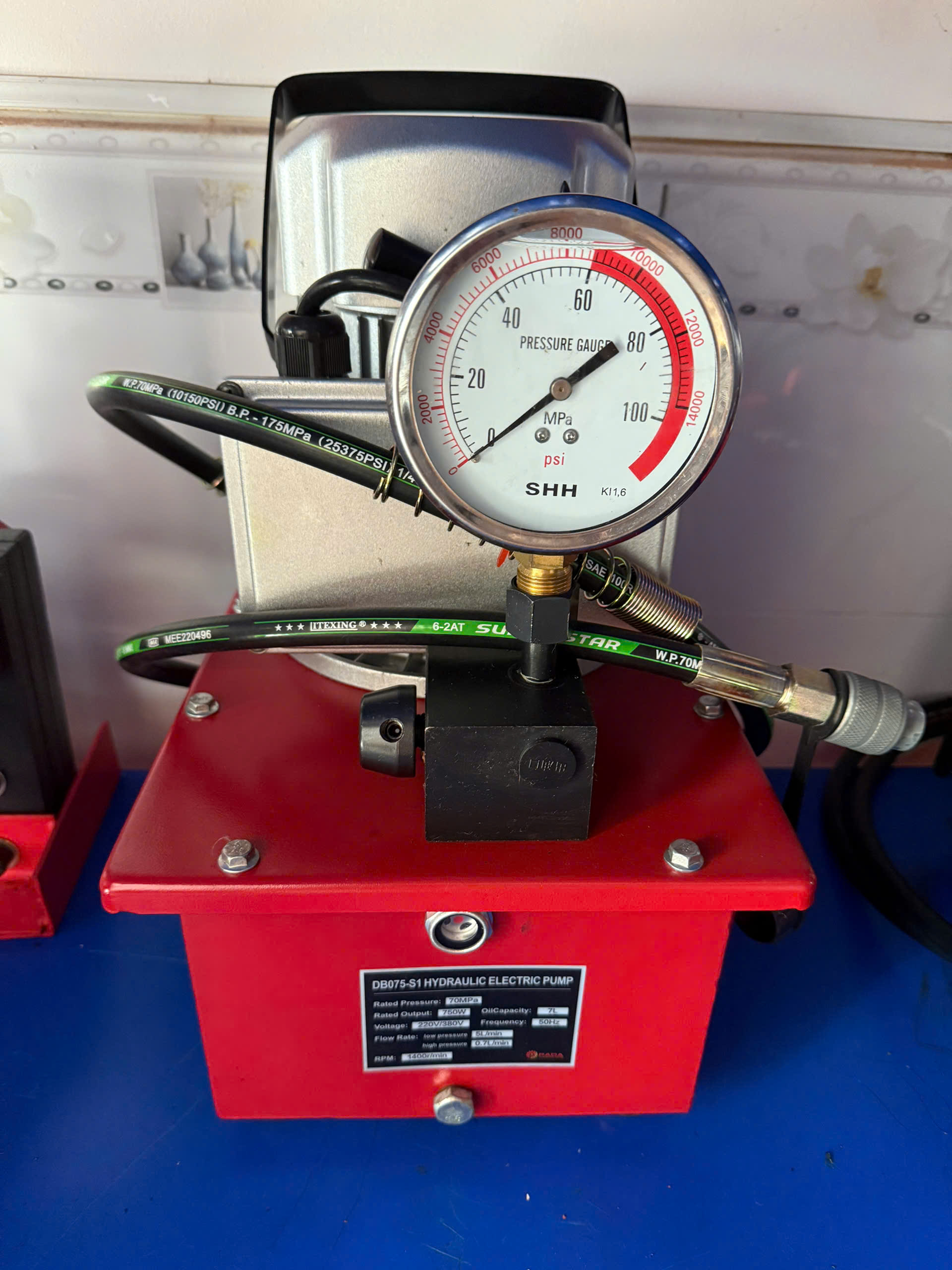 Bơm Điện Thủy Lực DB075-S1, Công Suất 750W, Van Cơ