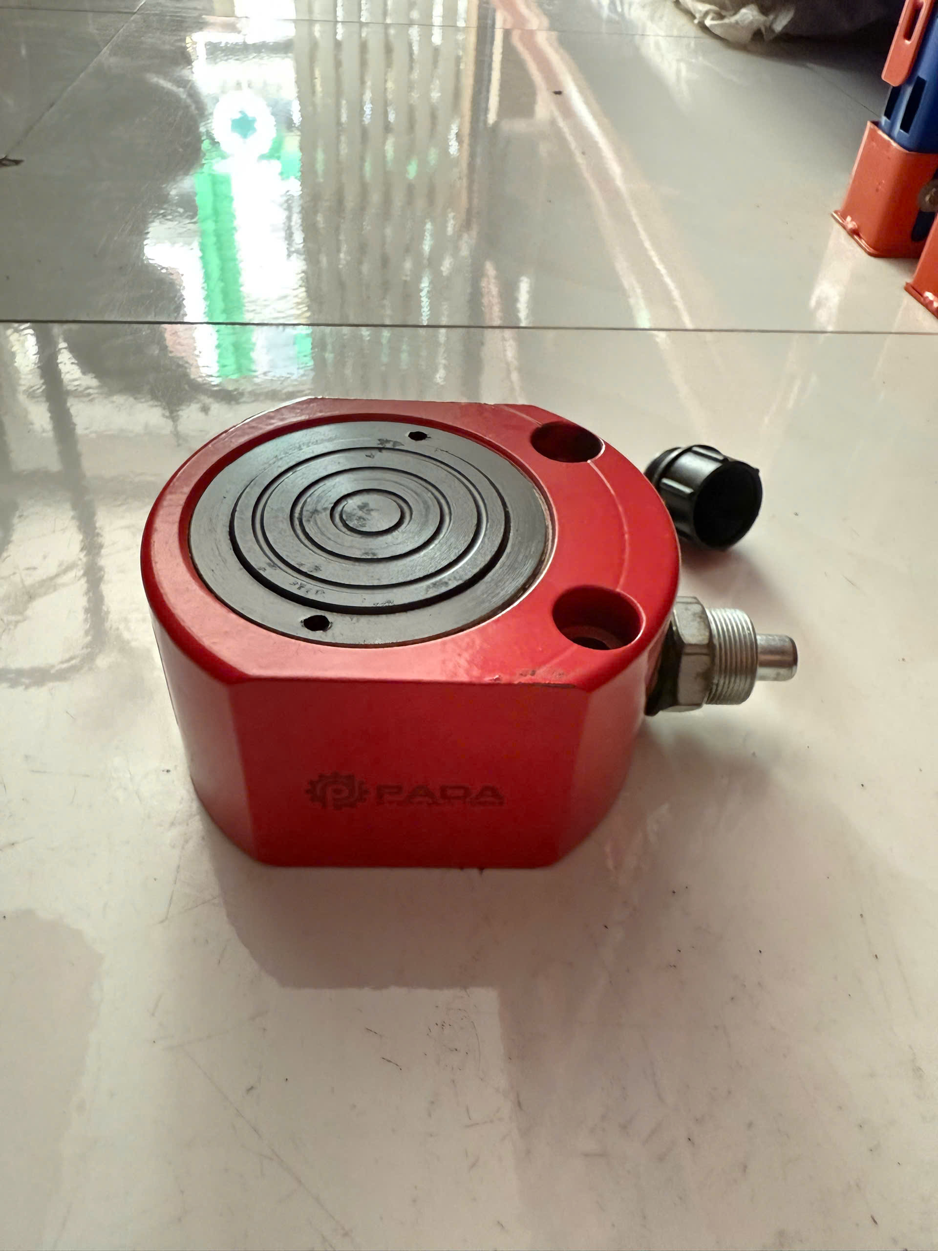 Kích Thủy Lực 30 Tấn FPY-301 – Lực kích 30T, hành trình 14mm