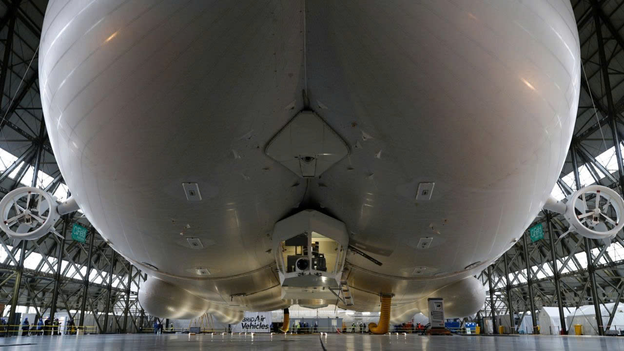 AirLander 10 – Máy bay lai khí cầu lớn nhất thế giới chuẩn bị cất cánh từ năm 2025
