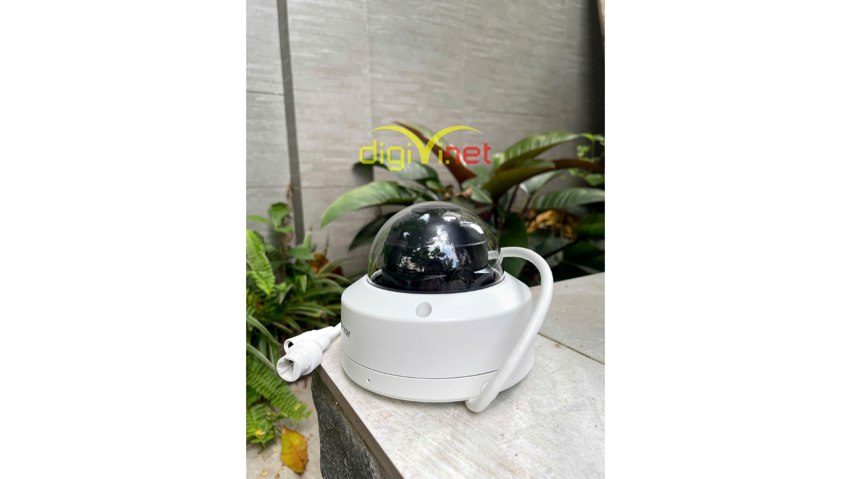 Camera Hikvision DS-2CD1123G2-LIUF