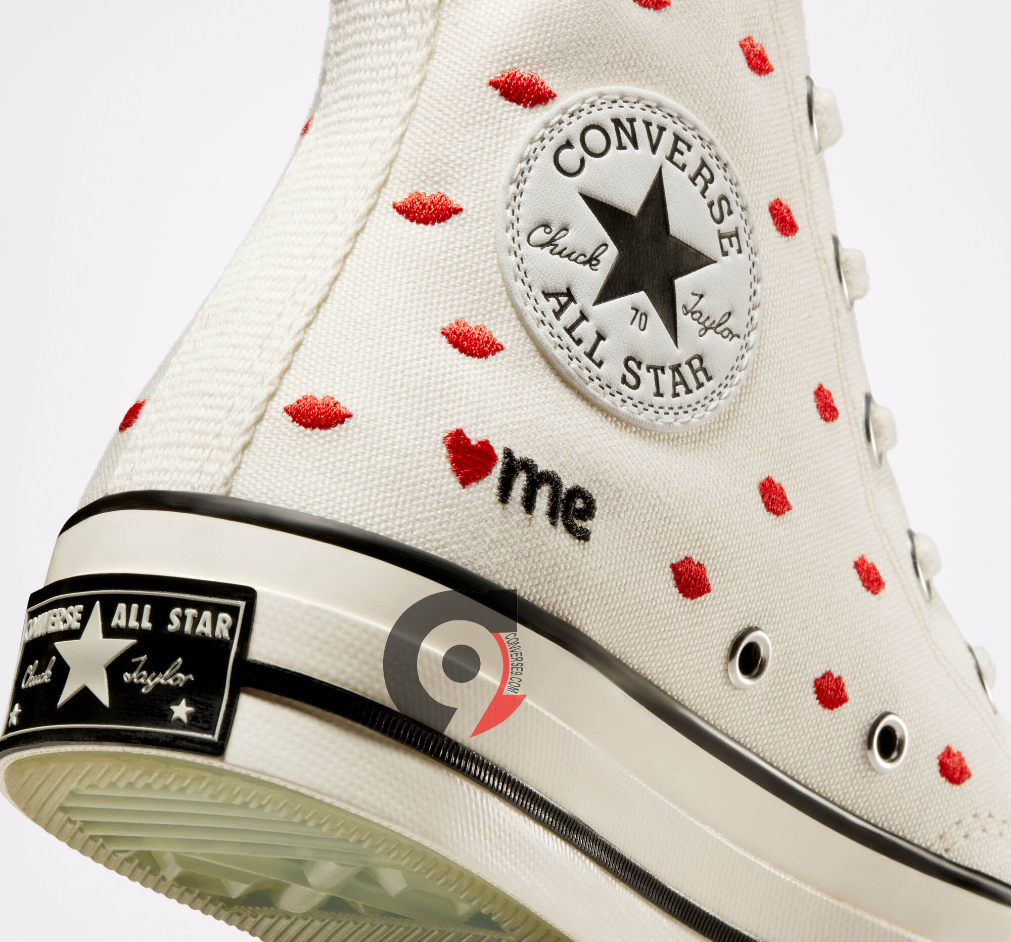 Converse Chuck 70 Embroidered Lip new