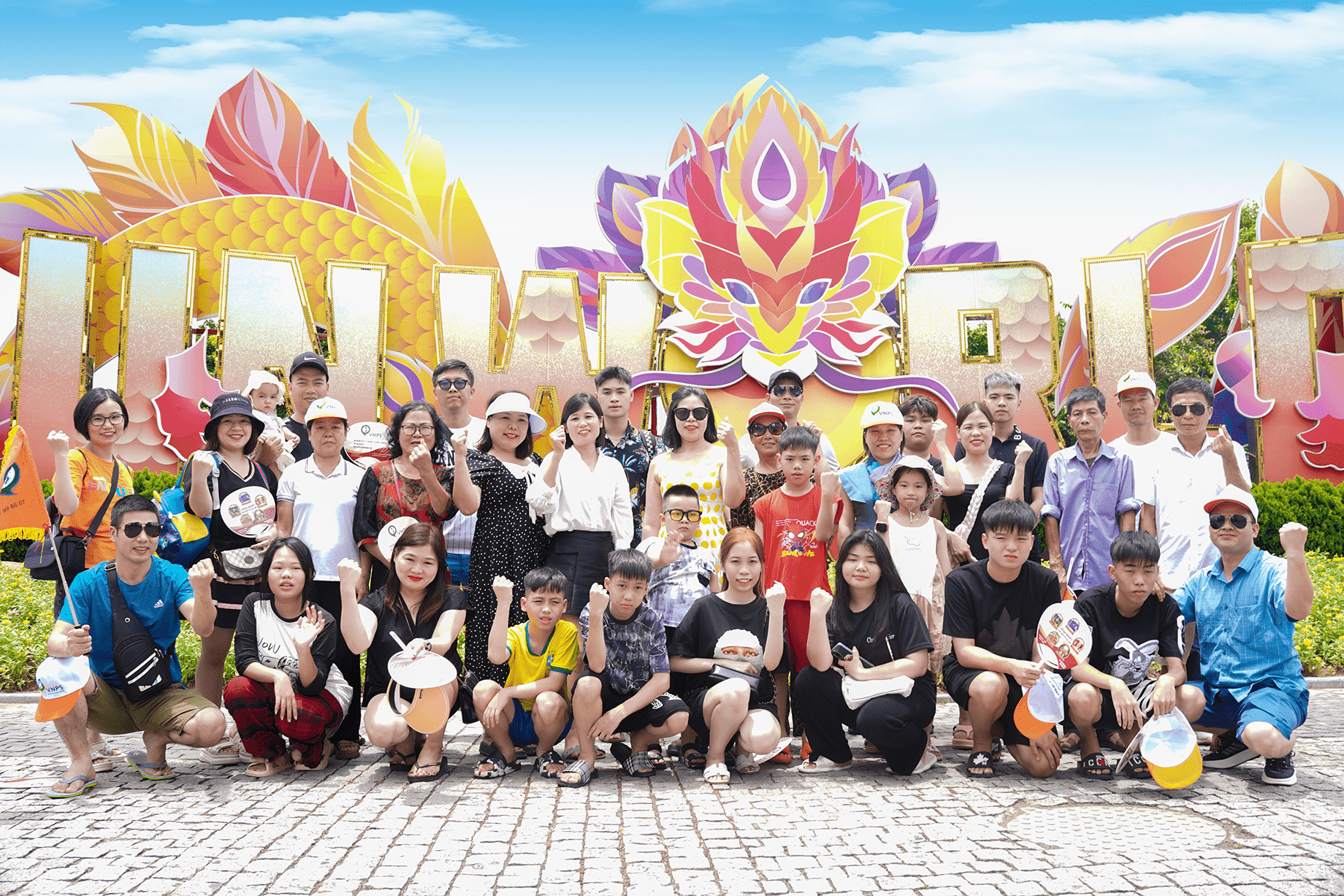 Hacowa du lịch hè 2024