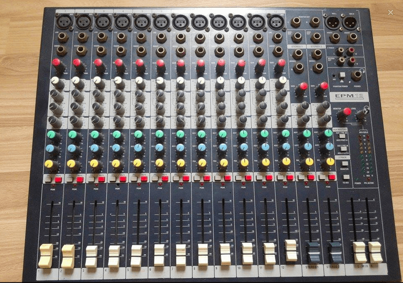 Mixer Soundcraft EFX12 – Thietbigiaitri.net