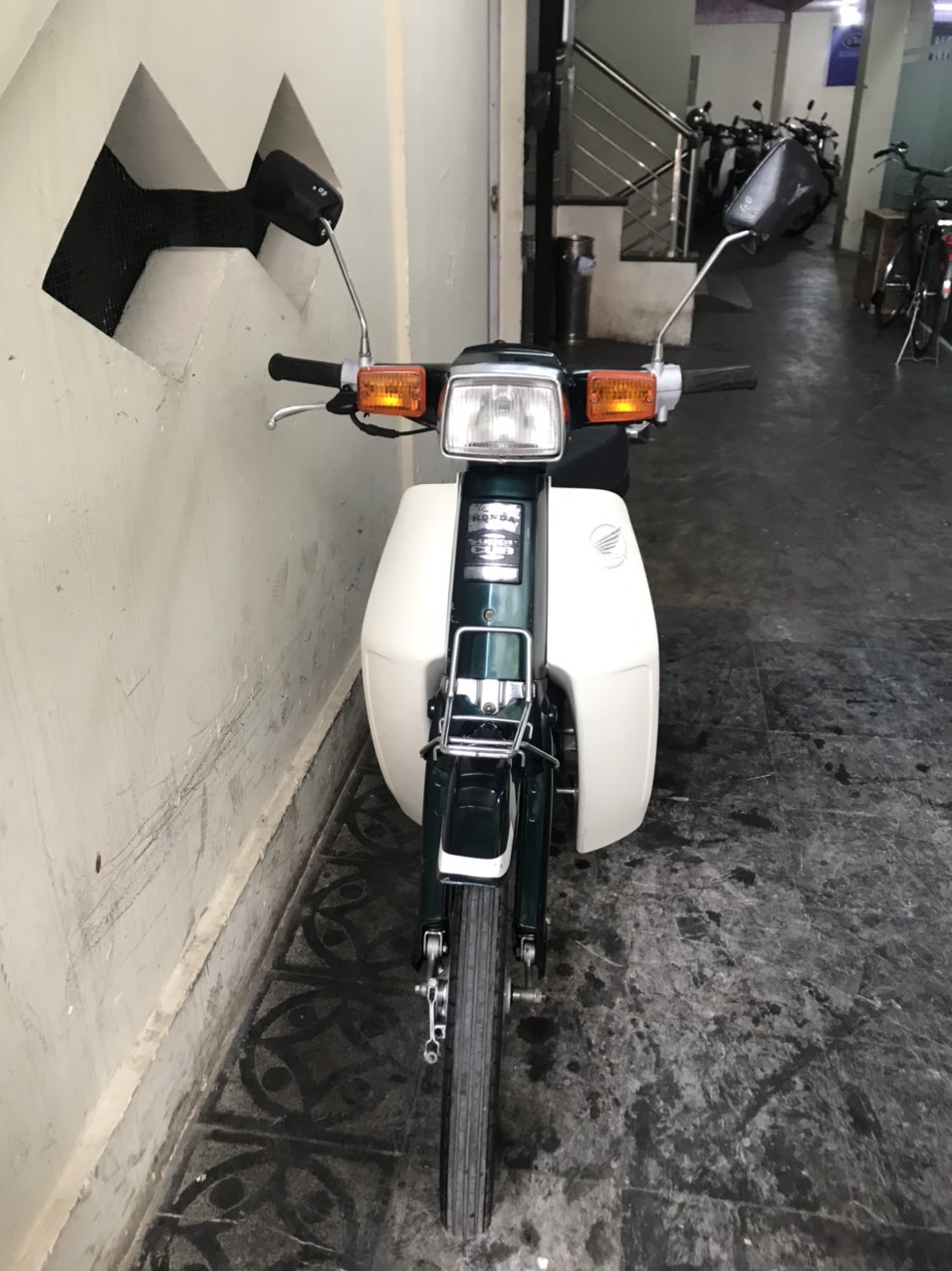 Honda Cub 82  Tình yêu còn mãi  Xe máy