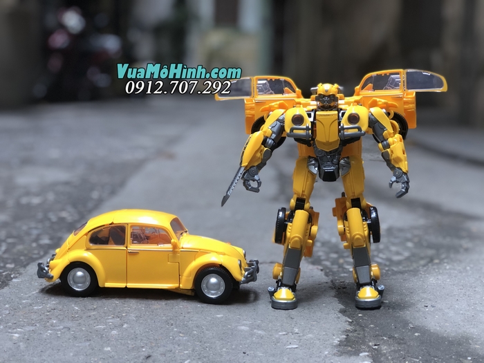 H6001-3 Bumblebee Transformers Black Mamba - Mô hình người máy robot biến hình xe ô tô Urbana 500 BMB transformer