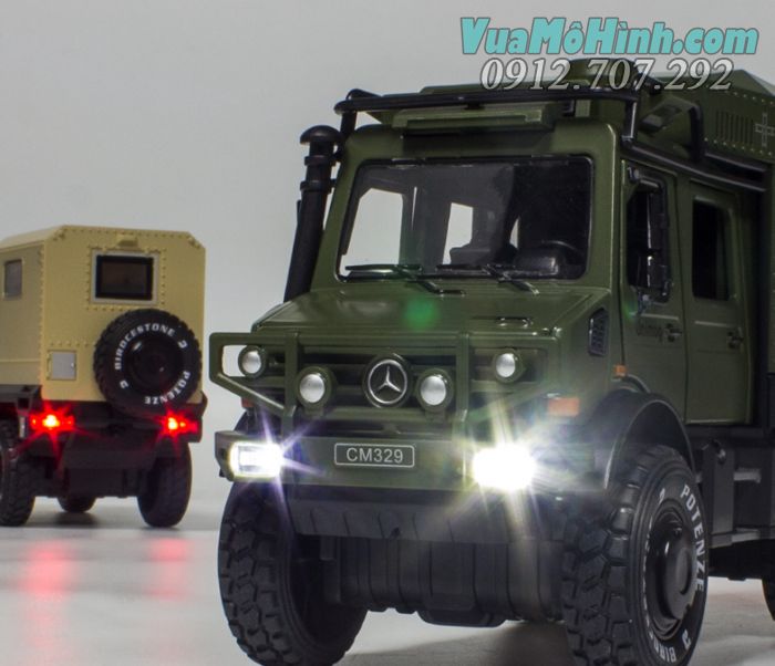 Mô hình tĩnh xe ô tô Mercedes-Benz Unimog tỉ lệ 1:28