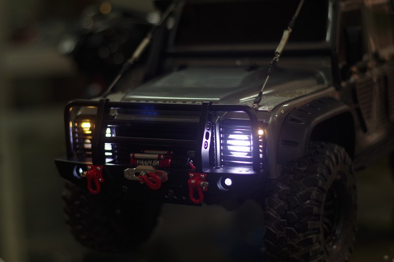 Xe địa hình điều khiển Traxxas TRX-4 độ tại Vua Mô Hình